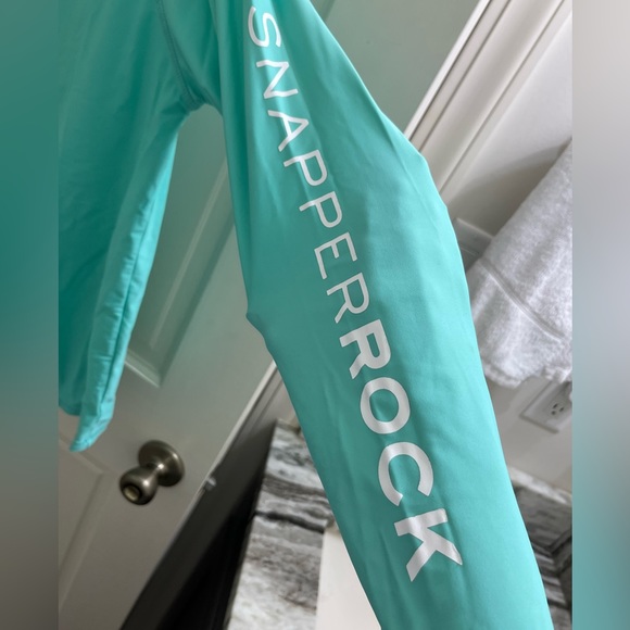 Seaside rash guard (size 12 girl) teal and white - Picture 3 of 5